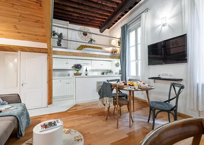 Appartement My Casa - Pont Vieux - Duplex Old Town Near Place Rossetti